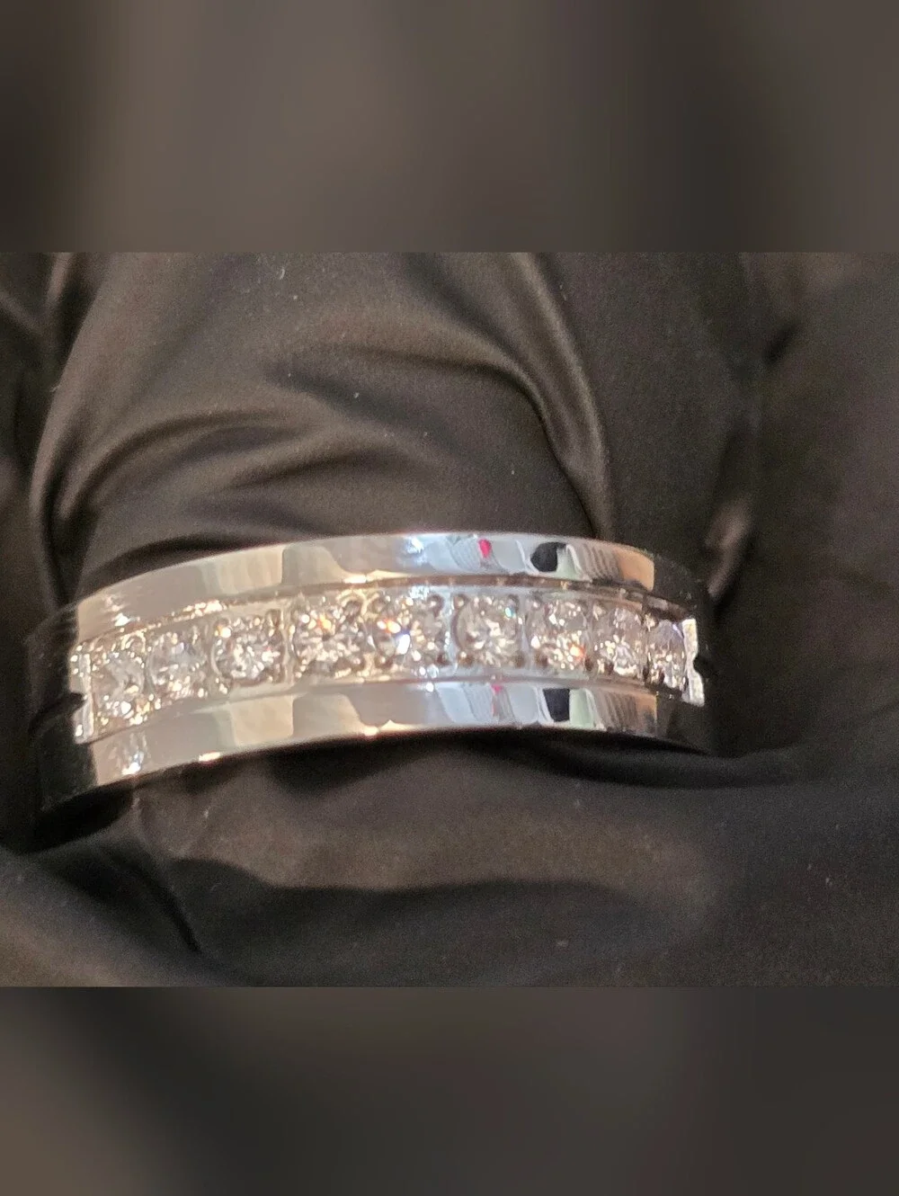 Qorn Iced Out CZ Ring Silver 316L Stainless Steel Diamond Look Gym Proof. 6mm - Picture 2 of 9